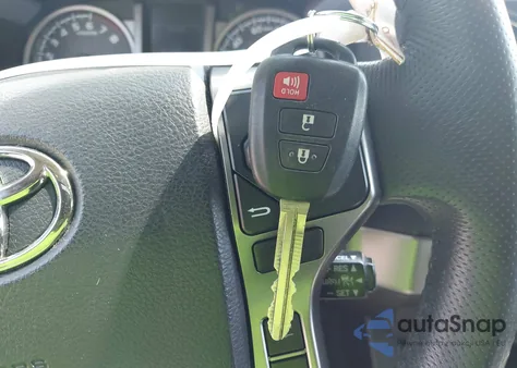 2019 Toyota Tacoma Sr5 V6 z USA, uszkodzony, nr VIN 3TMCZ5AN2KM225465